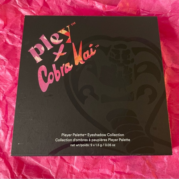 Cobra Kai x Pley Eyeshadow Palette | Cruelty-free - Picture 4 of 5